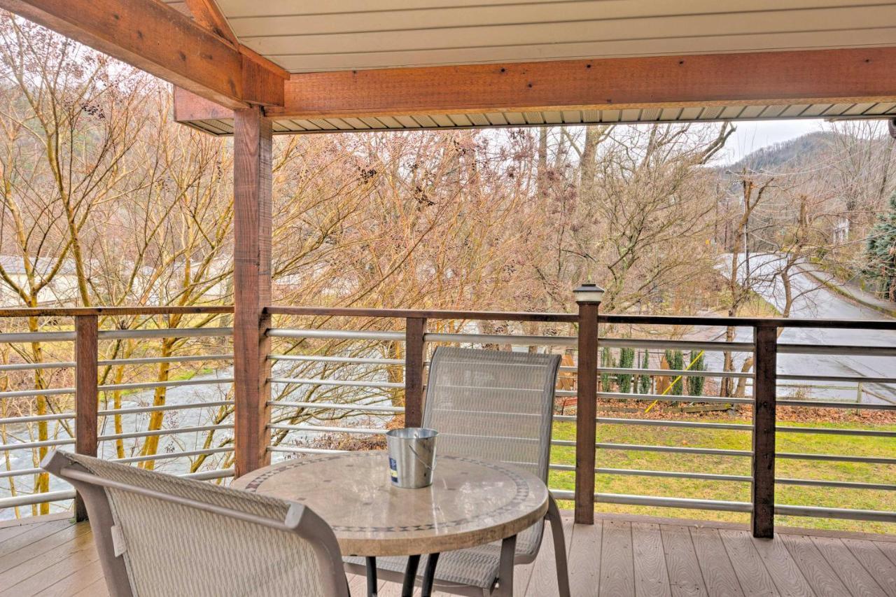 Appartement The Boat House Creekside Getaway In Hot Springs! Extérieur photo